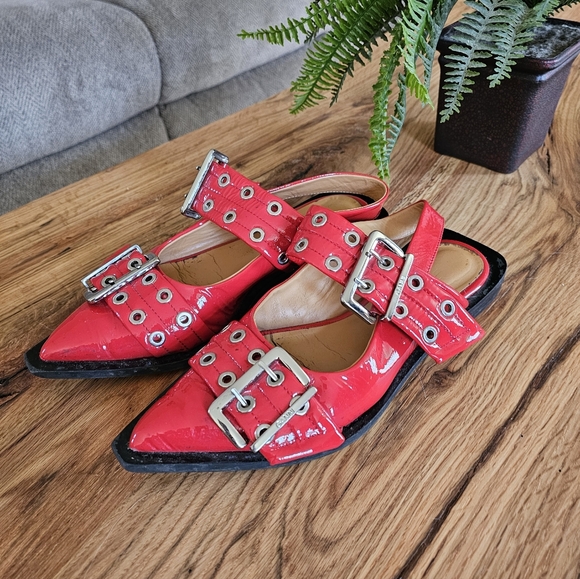 Ganni Chunky Buckle Ballerina Racing Red Slingback Flats / Sandals - Picture 8 of 13